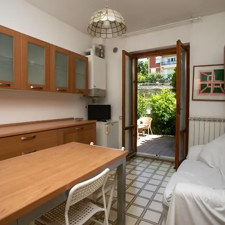 Lejlighed N100 - Numana, Trilocale Con Giardino A Due Passi Dal Mare