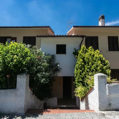 N100 - Numana, Trilocale Con Giardino A Due Passi Dal Mare Lejlighed